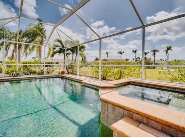 136 SE 45th Ter, Cape Coral, FL 33904