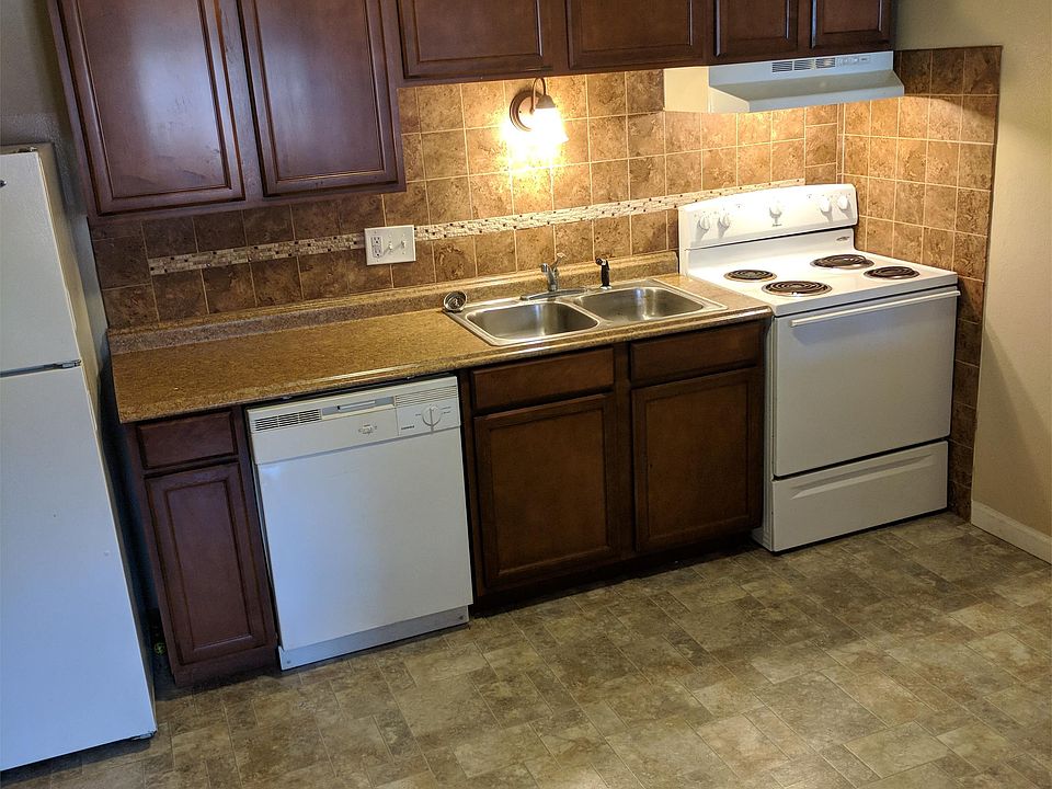 1st image of 2040 Yale Ave APT 18