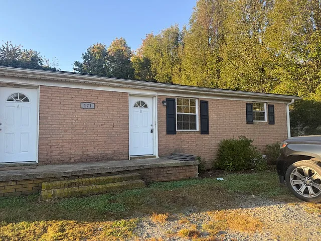171 Turlington Dr #A — Photo 1