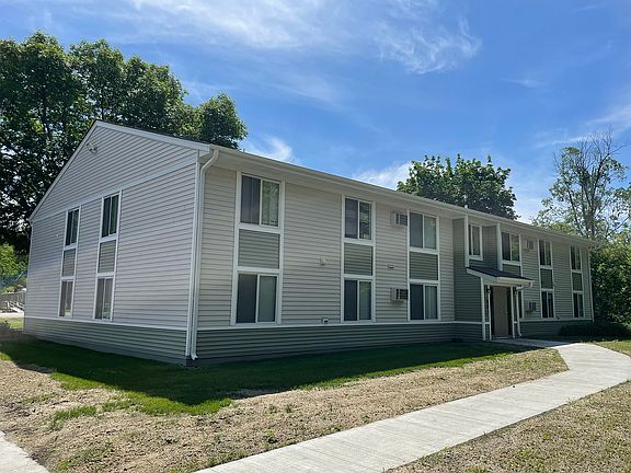 2nd image of 541 Ridgely St S #11220410