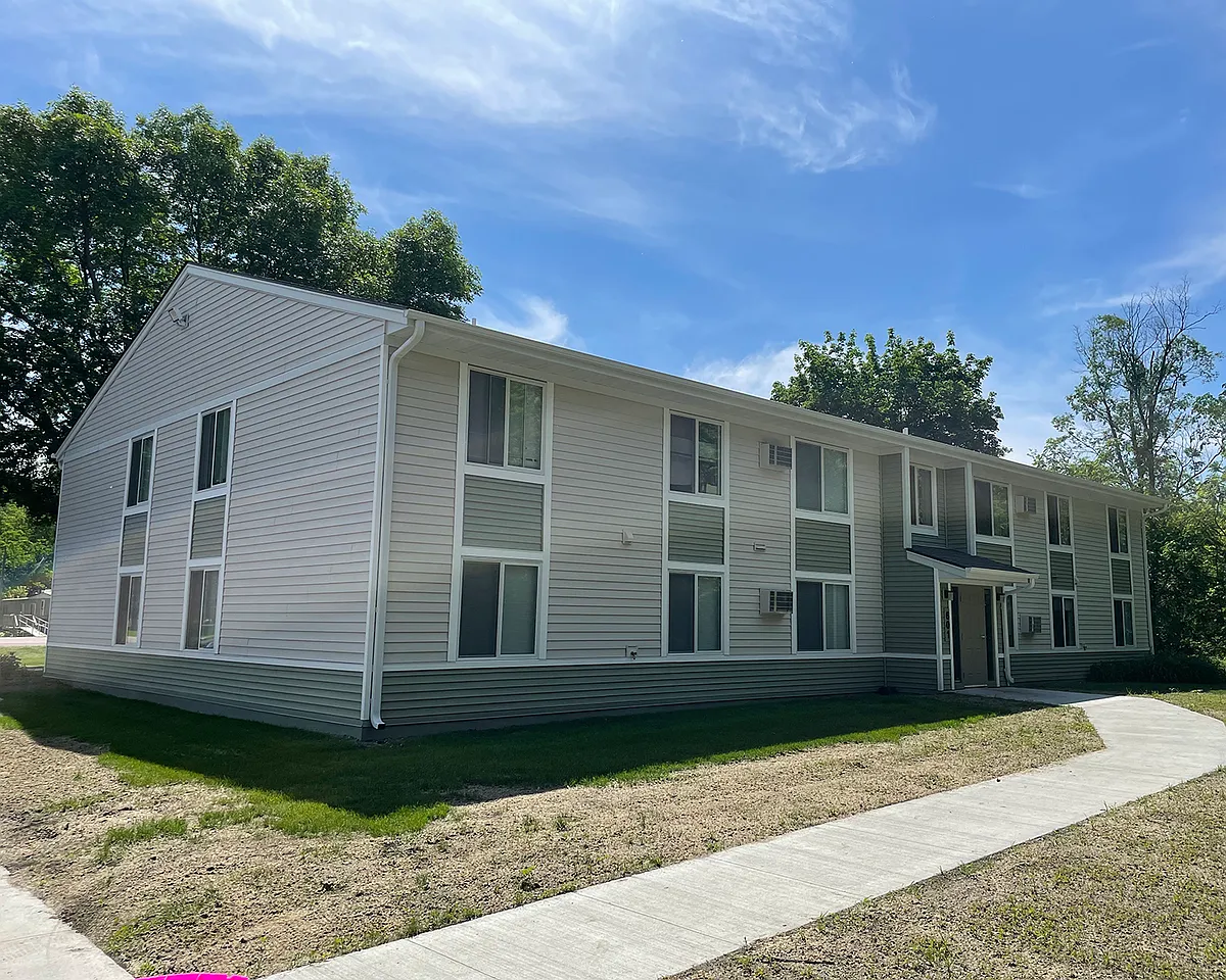 Building Photo - 541 Ridgely St S