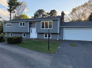 71 Jerry Ln, North Kingstown, RI 02852