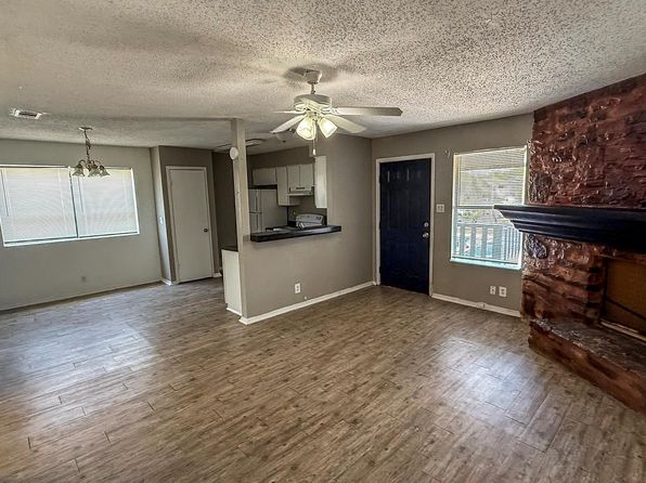 501 Hardin Ct APT D