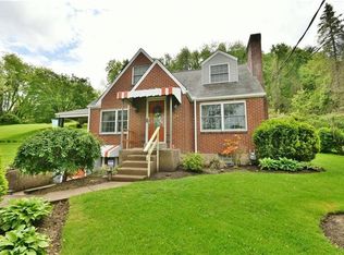 914 Missionary Dr, Pittsburgh, PA 15236
