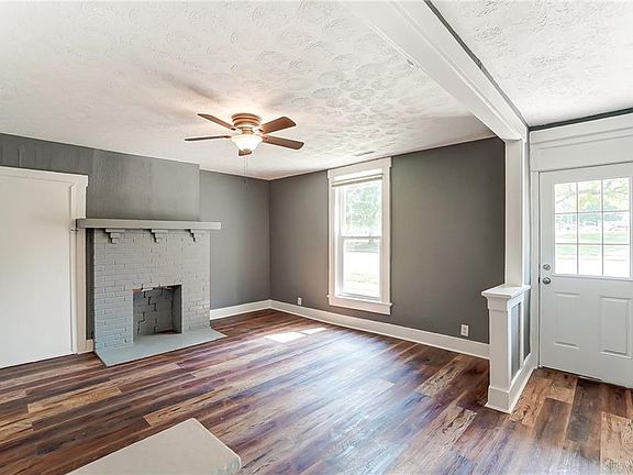 5th image of 307 N Cherry St