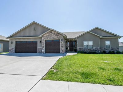 5560 Charlotte Dr, Ashland, MO, 65010