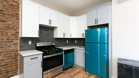 566 Maple Street, #3F