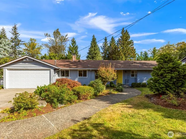 860 SW Normandy Ter, Seattle, WA 98166