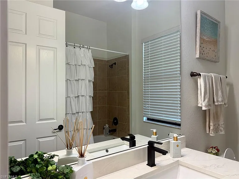 9594 Firenze Cir — Photo 30