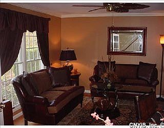 2nd image of 303 Garfield Ave