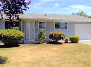 1566 Umpqua Rd, Woodburn, OR 97071