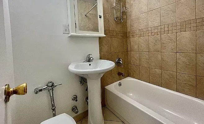 Rented by Living New York | media 14