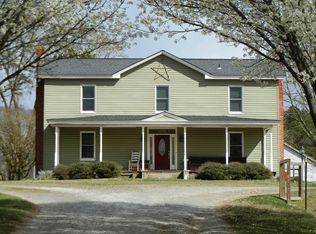 82 Gully Tavern Rd, Rice, VA 23966