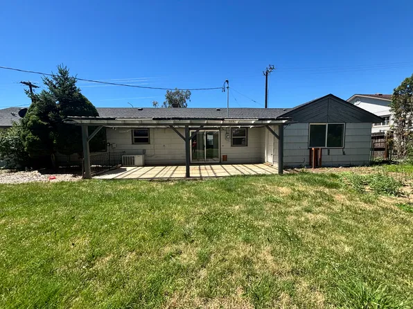 607 S 72nd Ave, Yakima, WA 98908