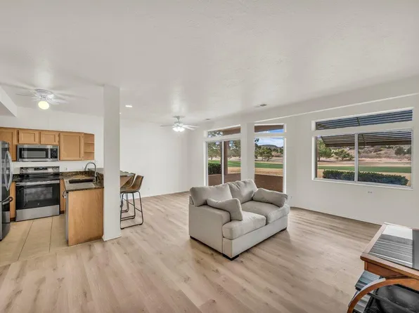2050 S 1400 E APT B103, St George, UT 84790