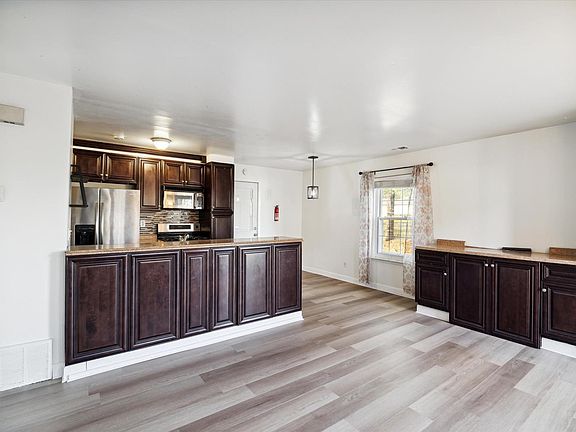 3rd image of 1459 Wingate Blvd