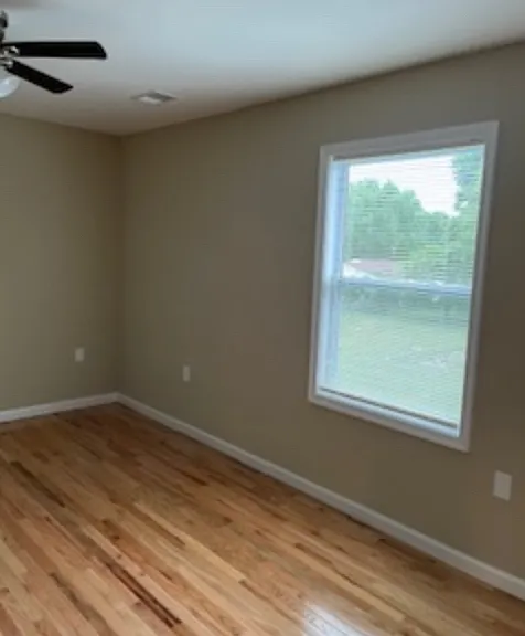 208 Hackberry Dr #1 — Photo 4