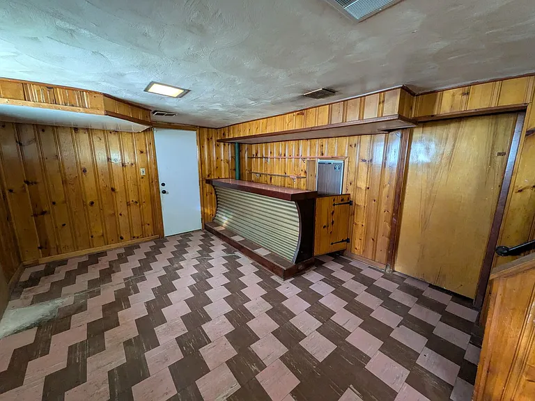 960 Agnew Rd — Photo 44