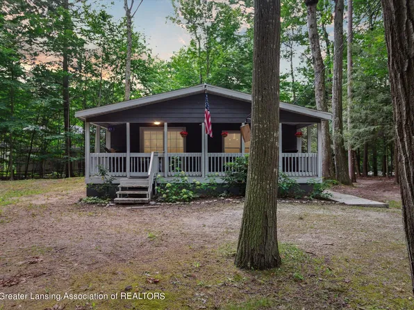 9075 Ottawattamie Trl, Shelby, MI 49455