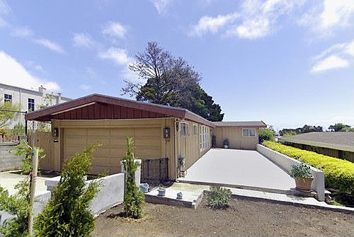 1st image of 119 El Campo Dr