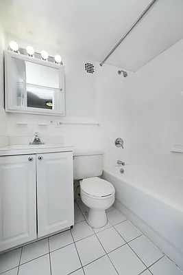 Rented by Bold New York | media 3