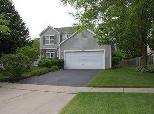2511 Quail Cv, Carpentersville, IL 60110