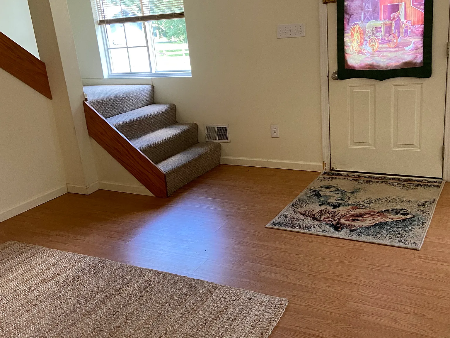 1 bed, 1.5 bath, 1000 sqft, $1,150 — Photo 1