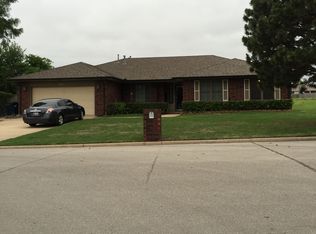 801 Willow Creek Cir, Purcell, OK 73080