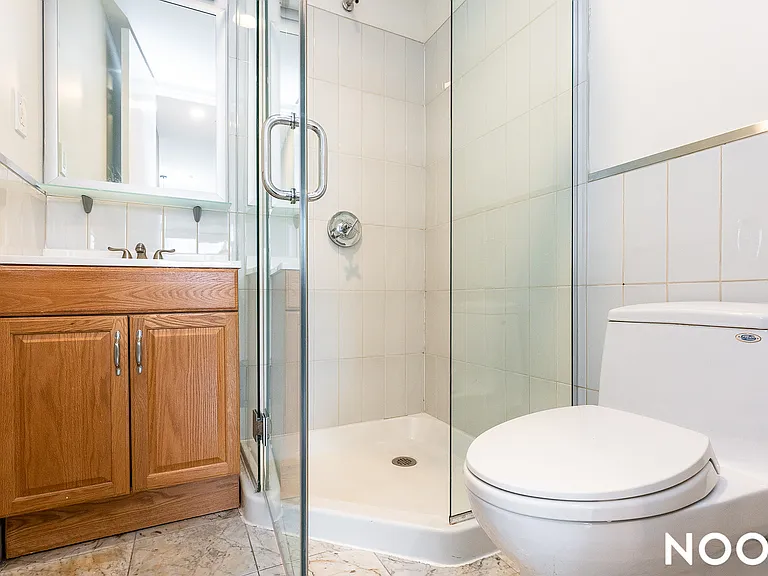 756 Myrtle Ave #3L — Photo 9