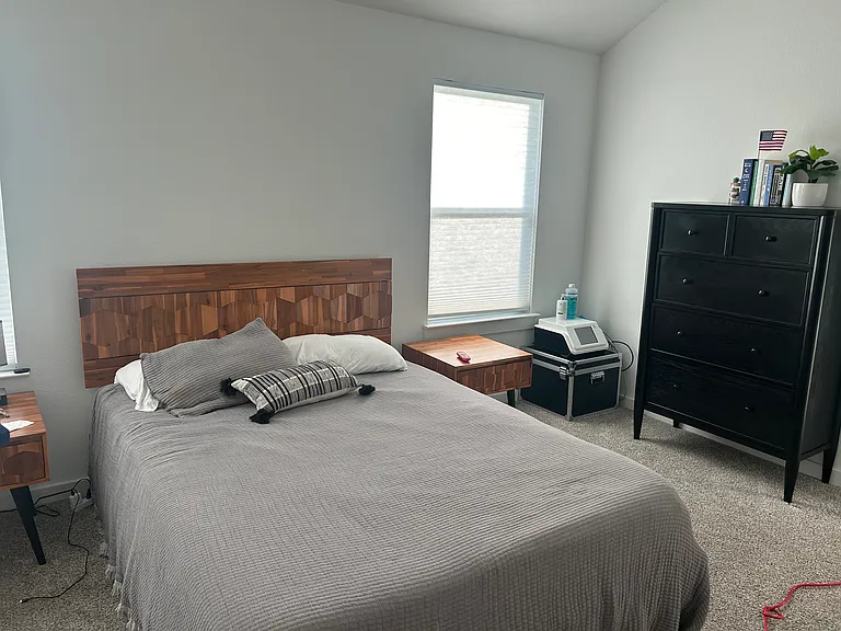 7811 Sanremo Dr — Photo 5