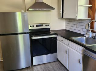 107 Cumpstone Dr, Hamden, CT 06518