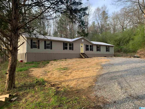 107 Garden City Heights St NE, Hanceville, AL 35077