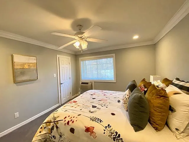 Fairfield Estates At Bohemia — Photo 11