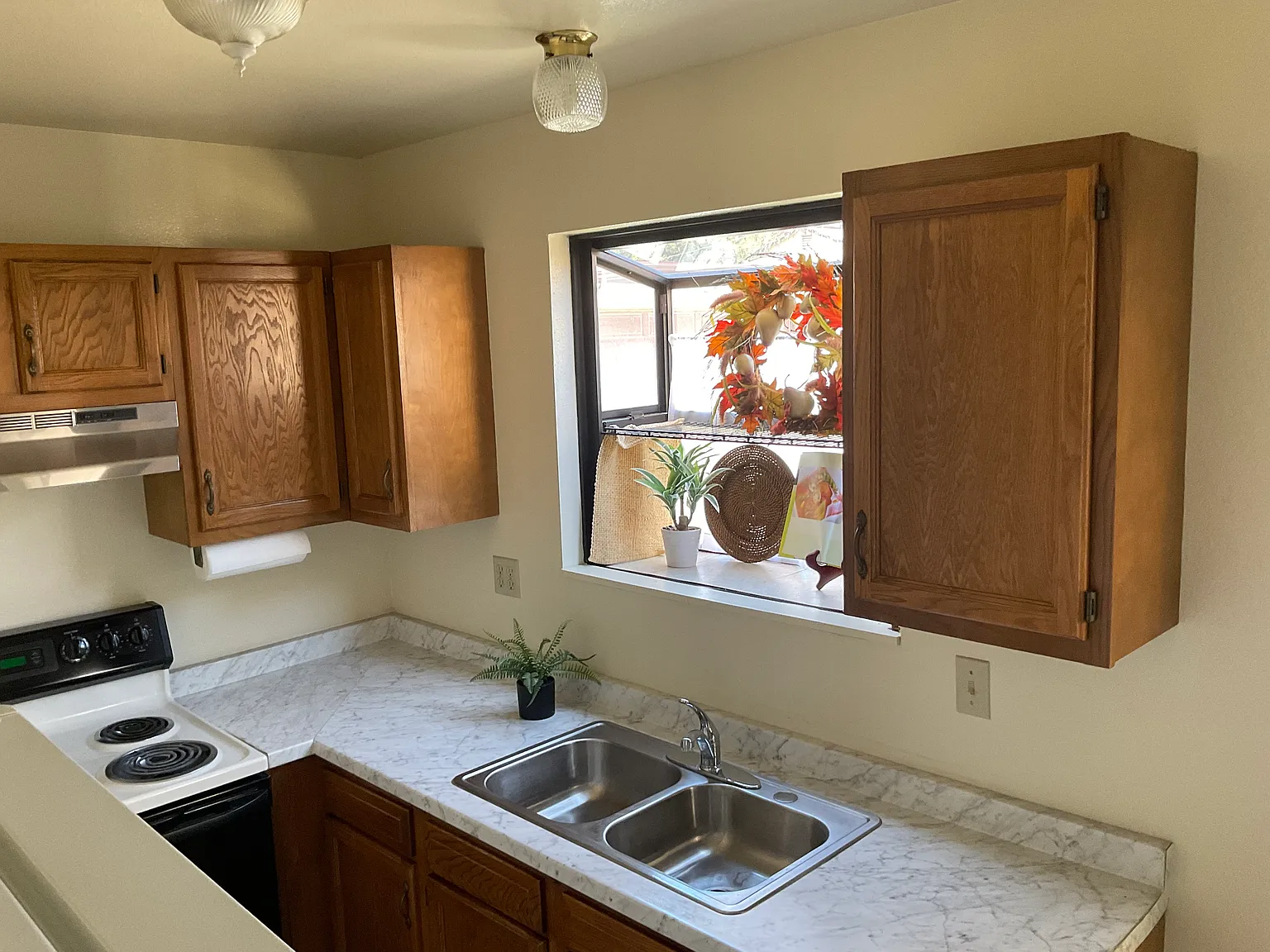 209 Green St — Photo 2