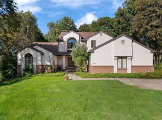 7725 Hearthstone Ave NW, North Canton, OH 44720