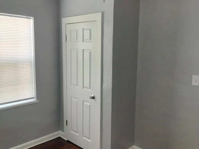 2922 Farrow Ave — Photo 17