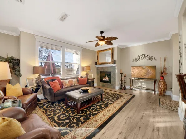 1204 Rivage Cir, Folsom, CA 95630