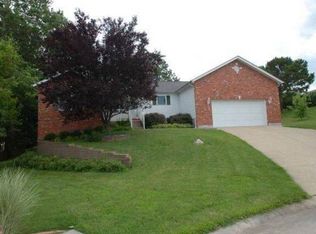 428 Kayla Ct, Washington, MO 63090