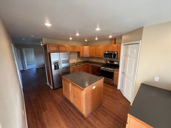 2360 W Ridgewood Dr #1, Wasilla, AK 99654