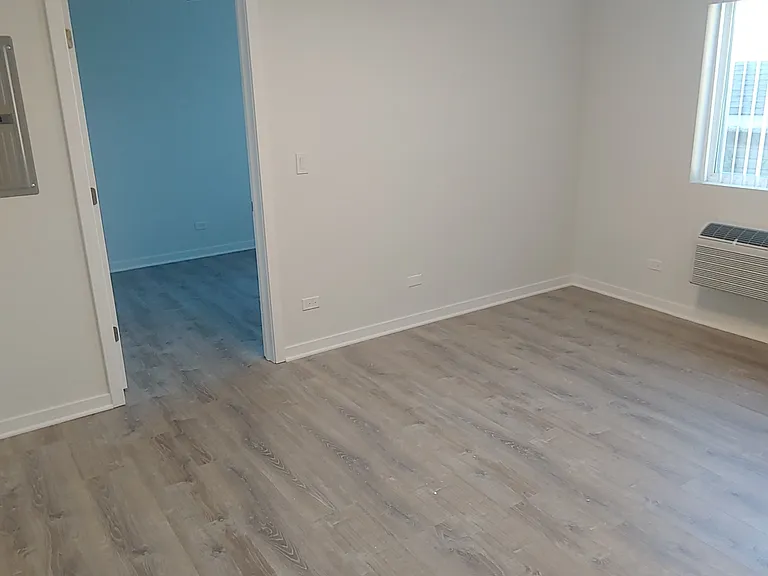 5366 S Laramie Ave #202 — Photo 53