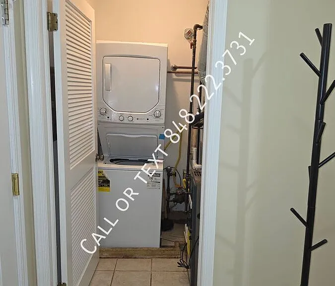 2708 Ridgefield Ct — Photo 8