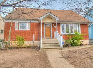245 Dubois Ave, Staten Island, NY 10310