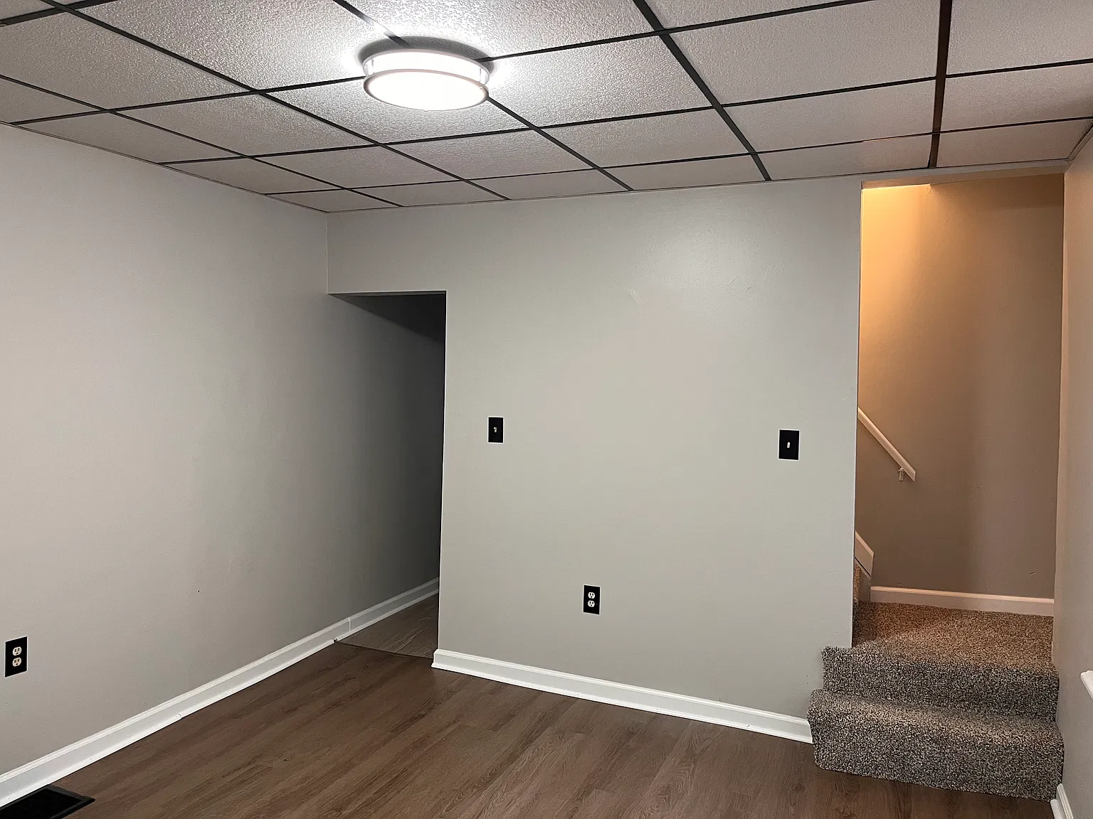 3 bed, 968 sqft, $1,295 — Photo 2