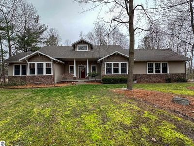 3022 Hilltop Ln, Mount Pleasant, MI, 48858