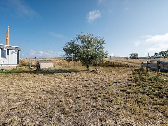 4th image of 23 Holdsworth Rd