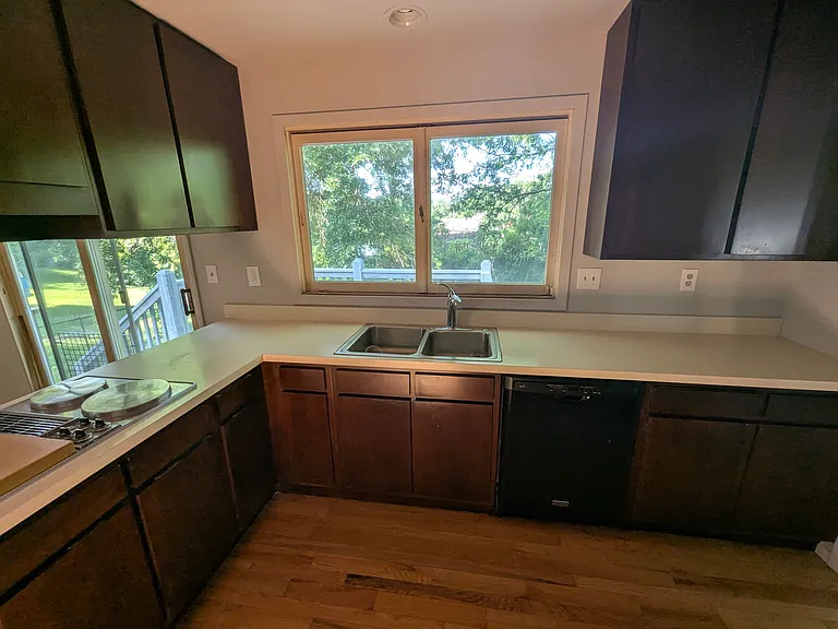 740 Penny Ct — Photo 16