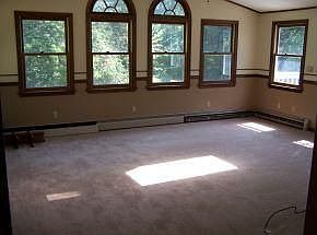 2nd image of 342 Island Pond Rd