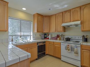 874 Florin Rd, Sacramento, CA 95831