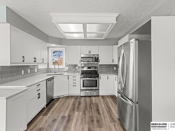 5th image of 4510 N 136th St
