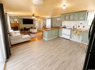 701 LAKESHORE LN, Bandera, TX 78003